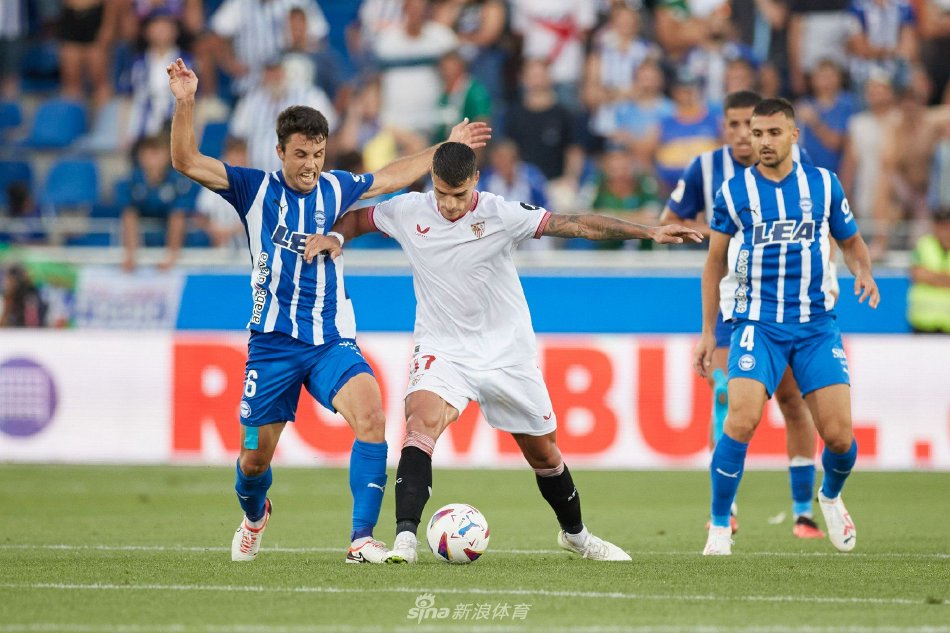 是赛场上的 是赛场上的